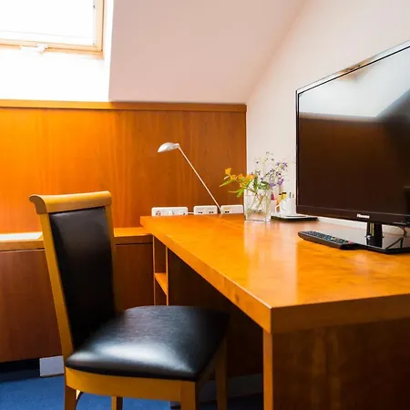 Freiraum בית הארחה 3*