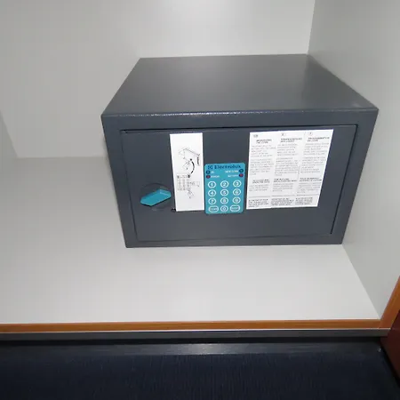 Freiraum 3* ברלין